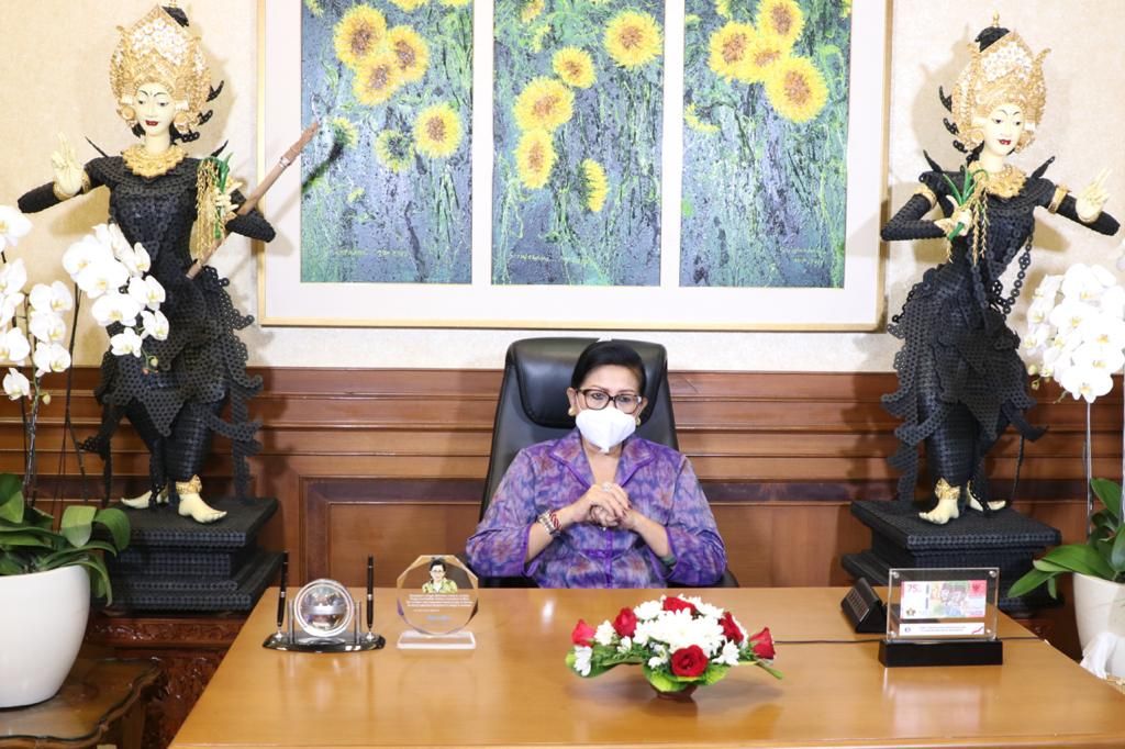 podiumnews.com-Ny. Putri Koster Ajak Orang Tua Lakukan Aktivitas Bersama Anak  